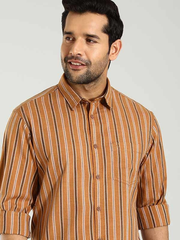 Indian Terrain Men's Regular Fit Full Sleeve Striped Brown Shirt